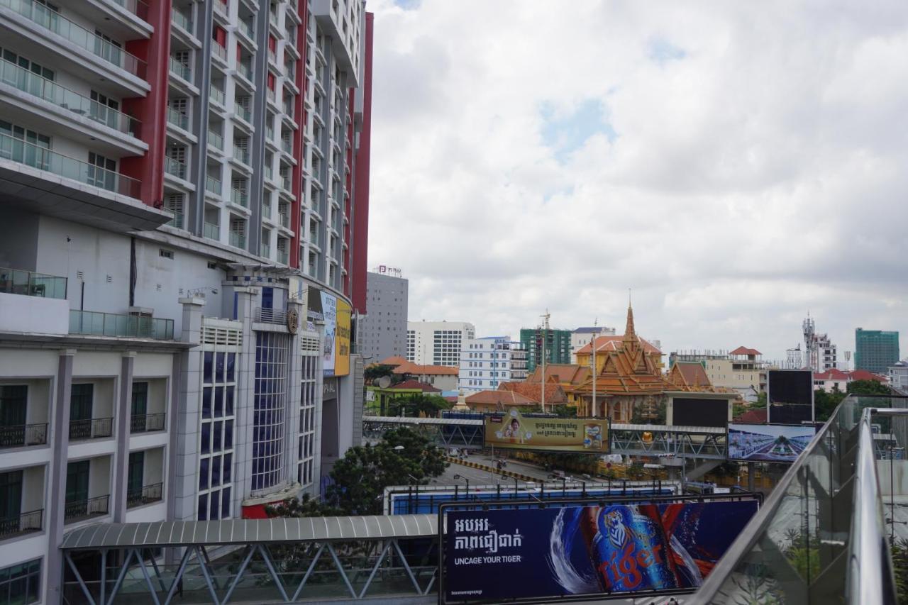Joy Hotel Phnom Penh Exteriör bild