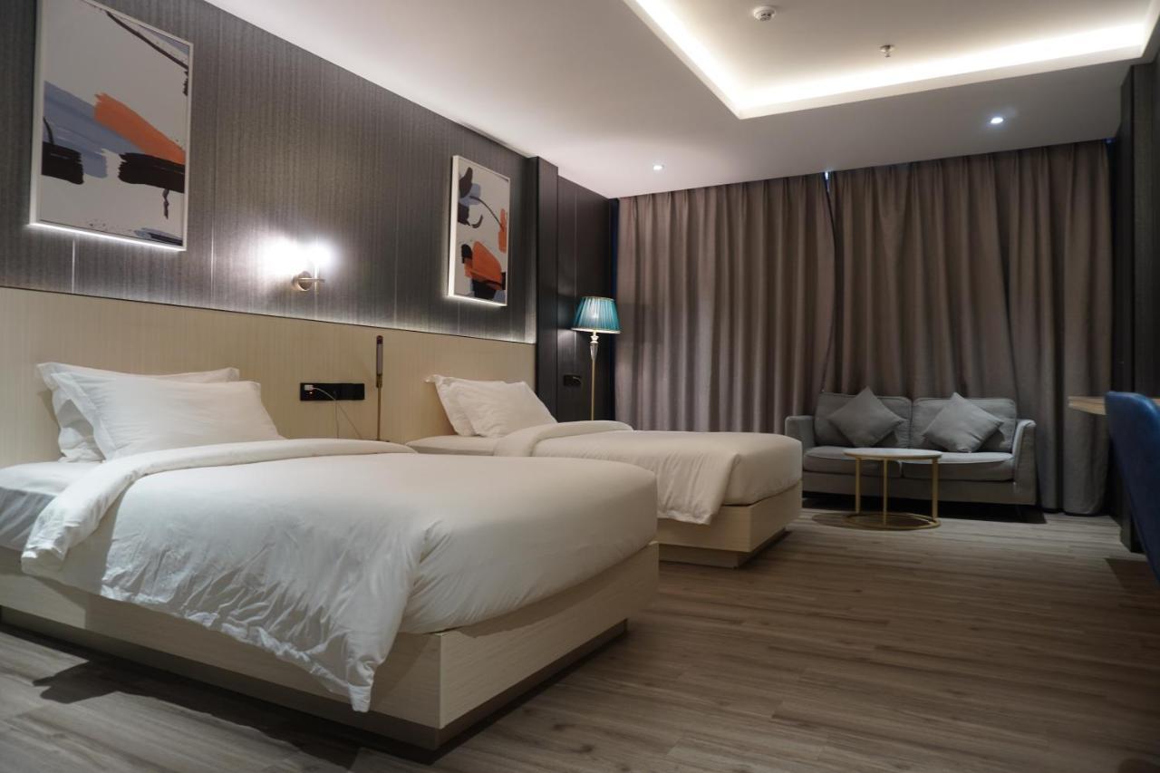 Joy Hotel Phnom Penh Exteriör bild